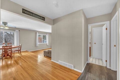 Tiny photo for 1129 N Cumberland Circle, McHenry, IL 60050 (MLS # 12596208)