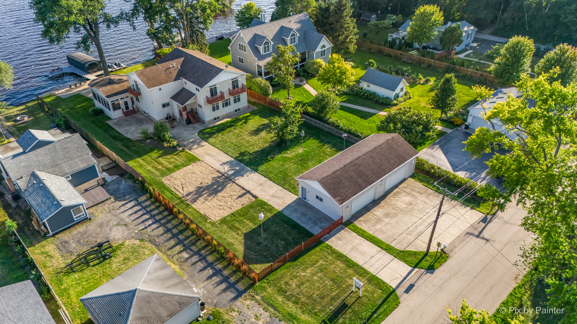 27771 W Lake Shore Drive