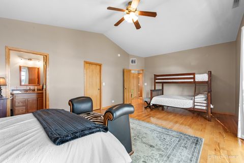 Tiny photo for 27771 W Lake Shore Drive, Spring Grove, IL 60081 (MLS # 12564421)