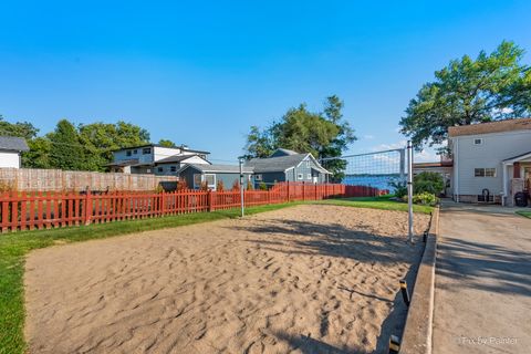 Tiny photo for 27771 W Lake Shore Drive, Spring Grove, IL 60081 (MLS # 12564421)