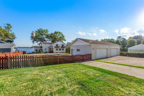 Tiny photo for 27771 W Lake Shore Drive, Spring Grove, IL 60081 (MLS # 12564421)