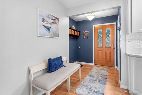 Tiny photo for 27771 W Lake Shore Drive, Spring Grove, IL 60081 (MLS # 12564421)