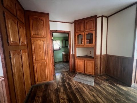 Tiny photo for 300 N Maltby Street, Waynesville, IL 61778 (MLS # 12502486)