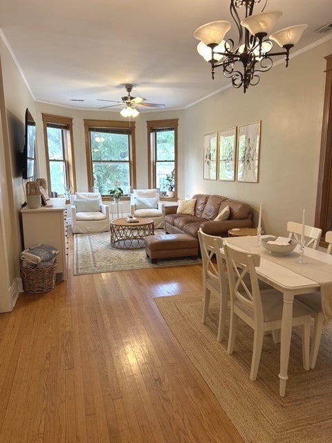 900 W Wrightwood Avenue 2W