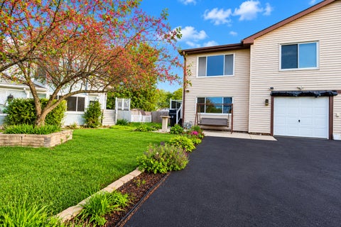 Photo of 1550 Merrimac Lane, Hanover Park, IL 60133 (MLS # 12786803)