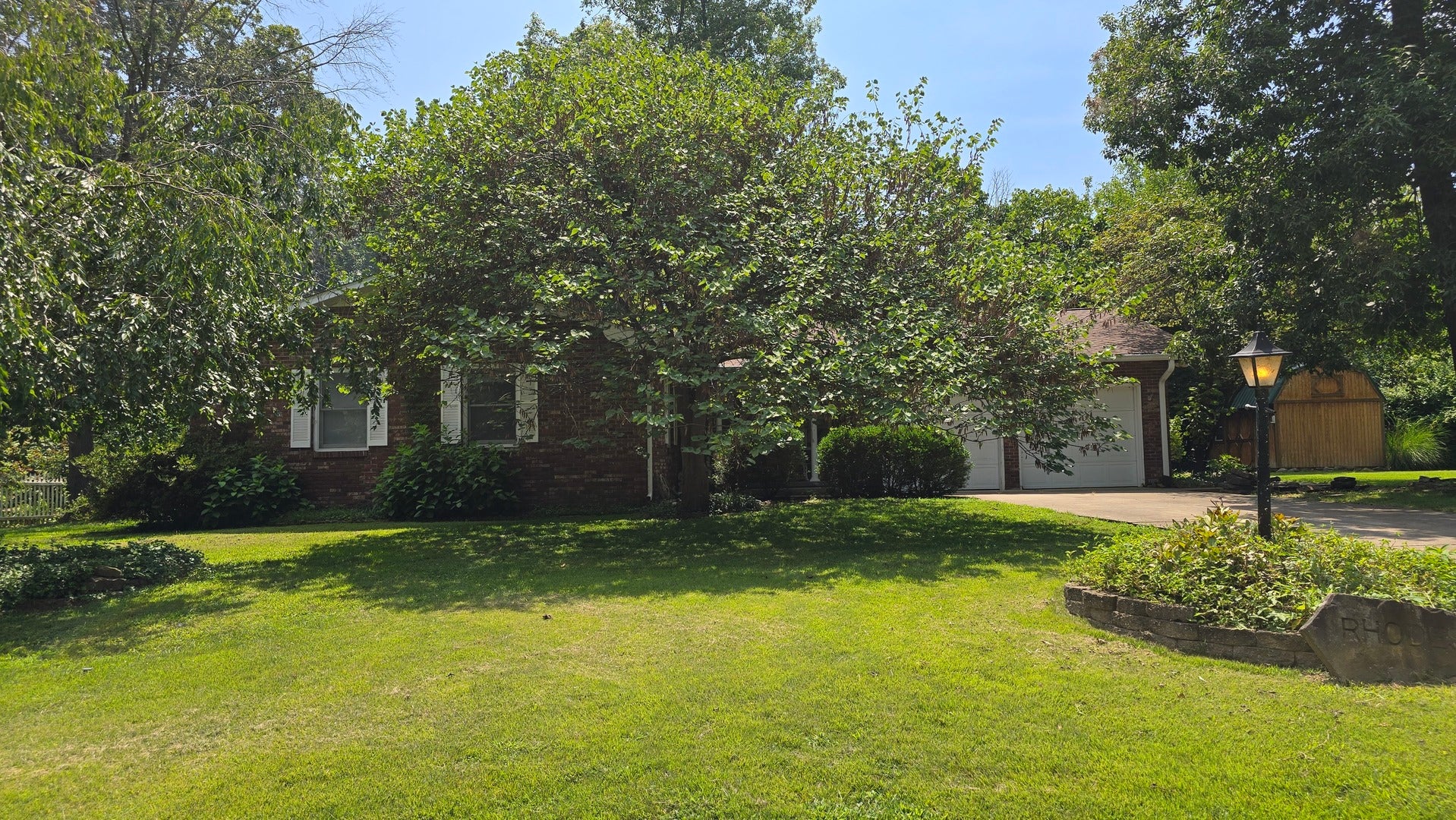 603 Country Club Lane