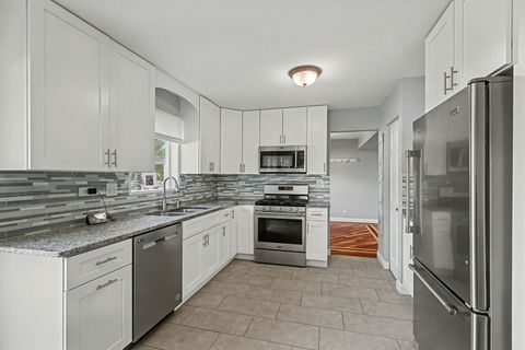 Tiny photo for 409 Fawn Drive, Oswego, IL 60543 (MLS # 12486915)