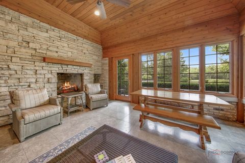 Tiny photo for 1090 Evergreen Drive, Lake Forest, IL 60045 (MLS # 12496830)