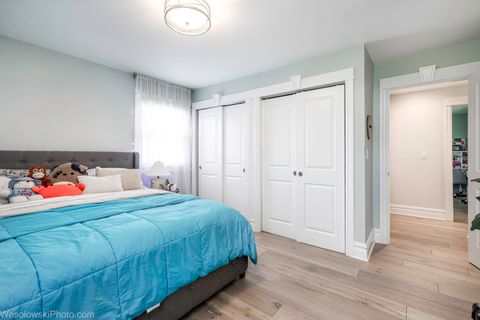 Tiny photo for 1825 E Euclid Avenue, Mount Prospect, IL 60056 (MLS # 12592487)