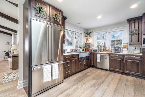 Tiny photo for 1825 E Euclid Avenue, Mount Prospect, IL 60056 (MLS # 12592487)