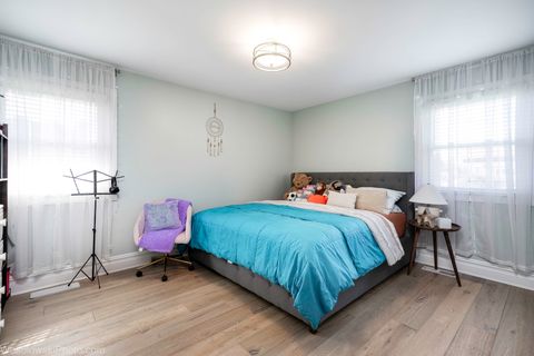 Tiny photo for 1825 E Euclid Avenue, Mount Prospect, IL 60056 (MLS # 12592487)