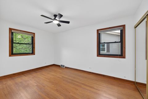 Tiny photo for 1717 N Burning Bush Lane, Mount Prospect, IL 60056 (MLS # 12648158)