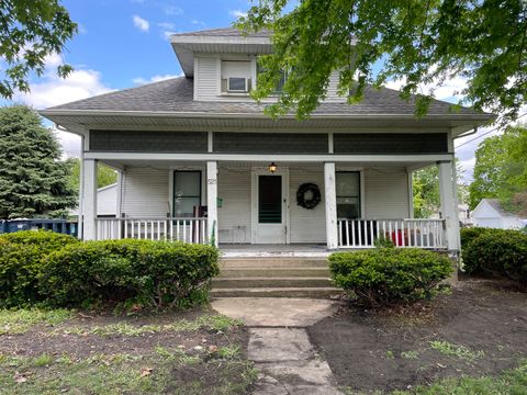 Photo of 521 S Central Street, Gilman, IL 60938 (MLS # 12635881)