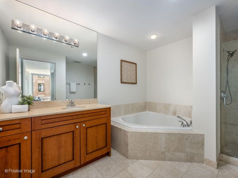 Tiny photo for 160 E Illinois Street #901, Chicago, IL 60611 (MLS # 12778955)