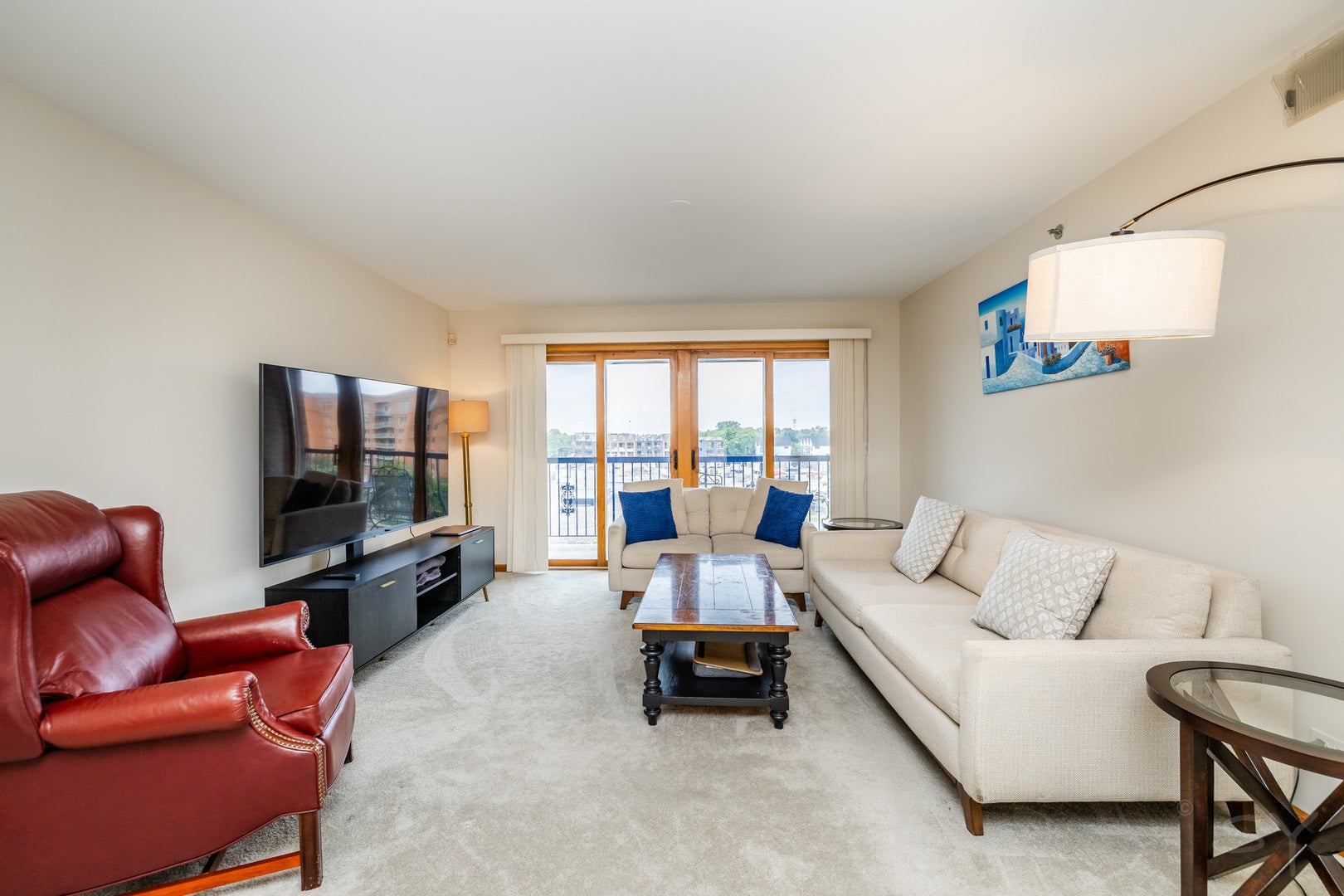 6755 N Milwaukee Avenue 505