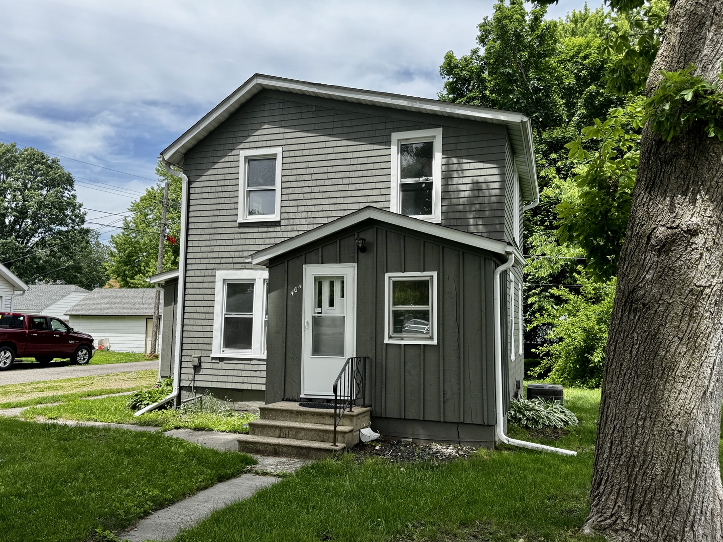 404 4th Street