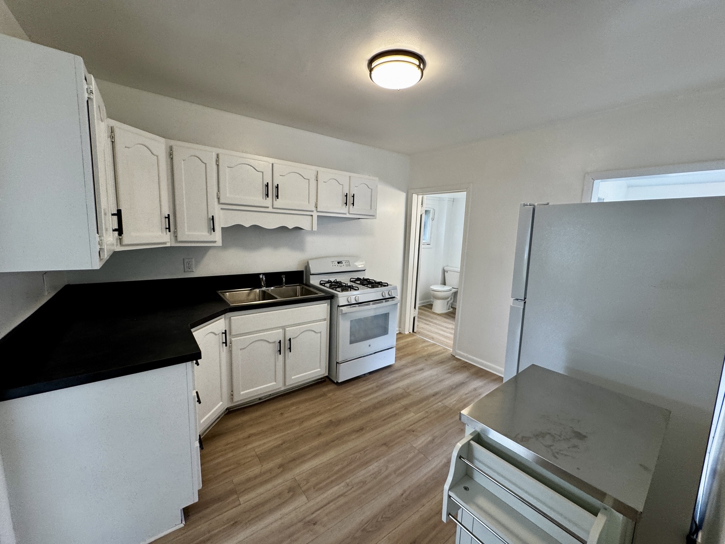 404 4th Street