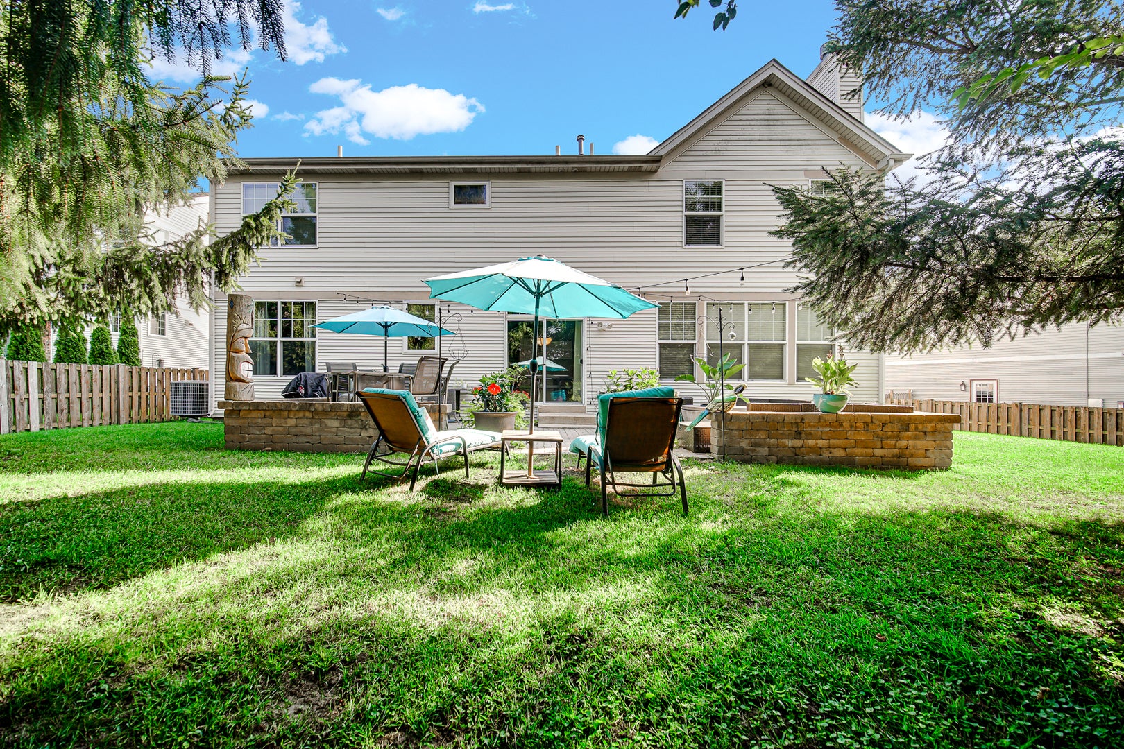 385 Post Oak Circle