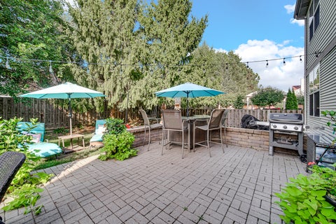 Tiny photo for 385 Post Oak Circle, West Chicago, IL 60185 (MLS # 12750666)