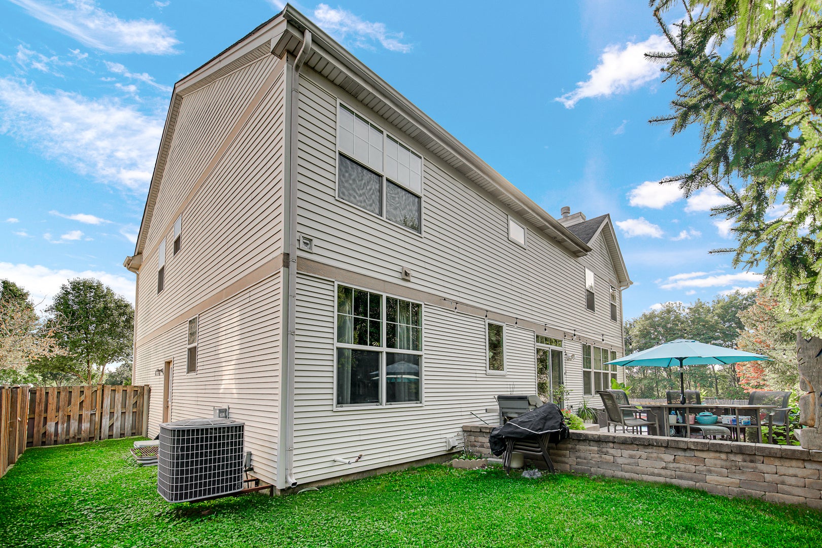 385 Post Oak Circle