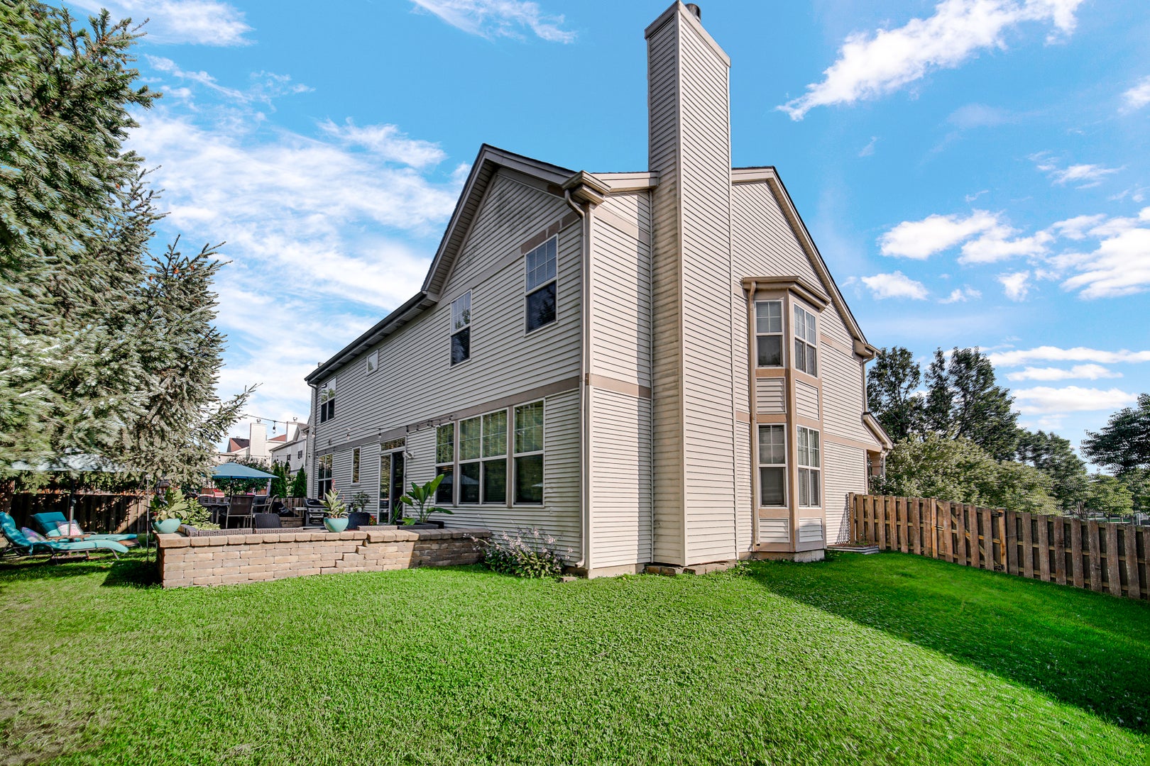 385 Post Oak Circle