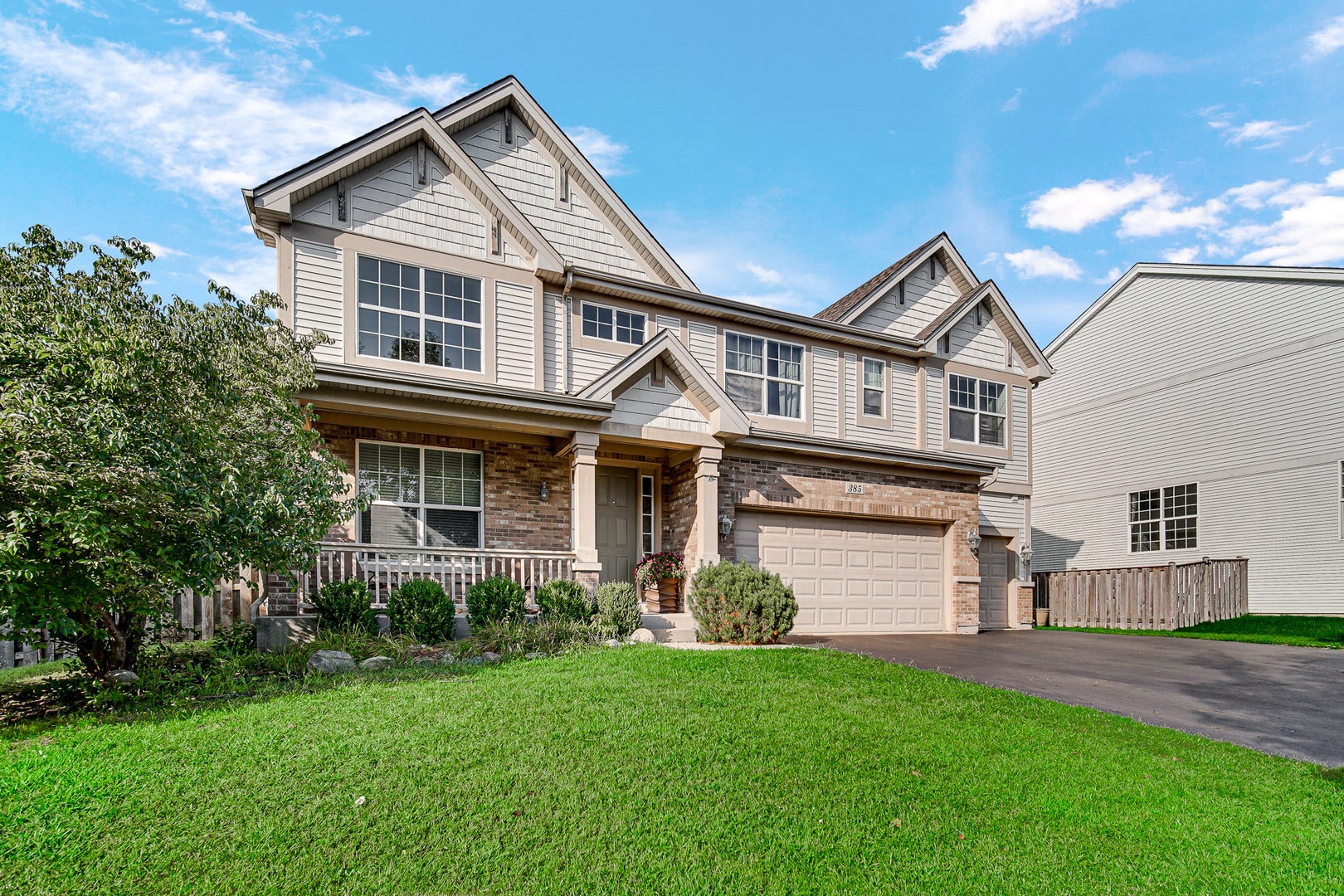 385 Post Oak Circle