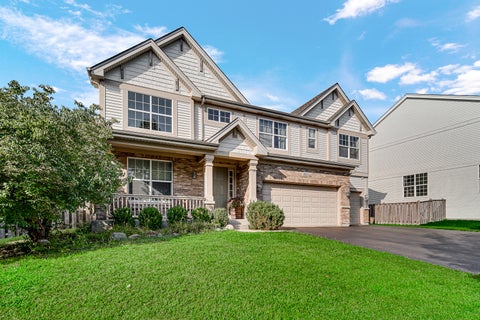 Tiny photo for 385 Post Oak Circle, West Chicago, IL 60185 (MLS # 12750666)
