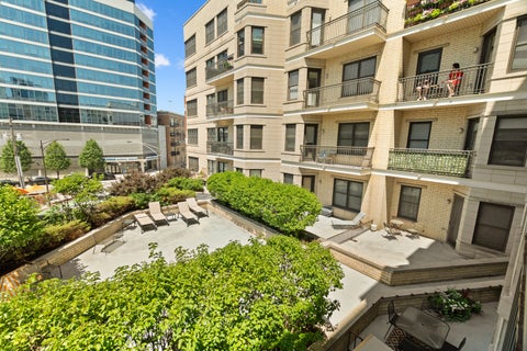 Tiny photo for 520 N Halsted Street #305, Chicago, IL 60642 (MLS # 12749746)