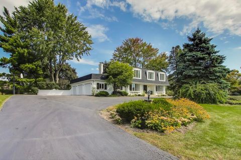 Tiny photo for 2408 Cumberland Circle, Long Grove, IL 60047 (MLS # 12497319)