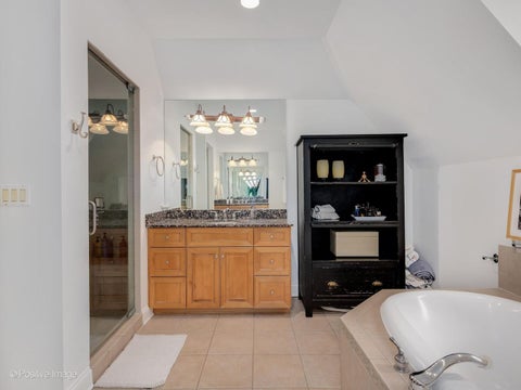 Tiny photo for 678 Oak Street, Glen Ellyn, IL 60137 (MLS # 12684643)
