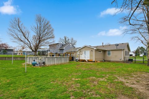 Tiny photo for 1015 11th Avenue, Orion, IL 61273 (MLS # 12615887)