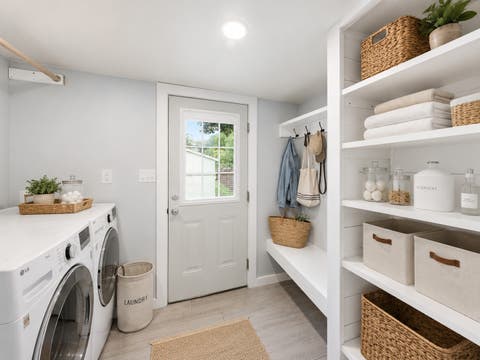 Tiny photo for 422 S 10th Street, DeKalb, IL 60115 (MLS # 12722979)