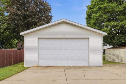 Tiny photo for 422 S 10th Street, DeKalb, IL 60115 (MLS # 12722979)