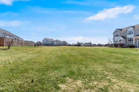 Tiny photo for 546 Meadow Lily Drive, Joliet, IL 60431 (MLS # 12583126)