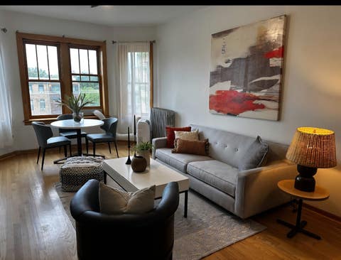 Tiny photo for 2125 W Pierce Avenue #3B, Chicago, IL 60622 (MLS # 12733386)