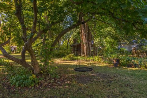 Tiny photo for 1111 E Grove Street E, Bloomington, IL 61701 (MLS # 12498099)