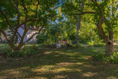 Tiny photo for 1111 E Grove Street E, Bloomington, IL 61701 (MLS # 12498099)