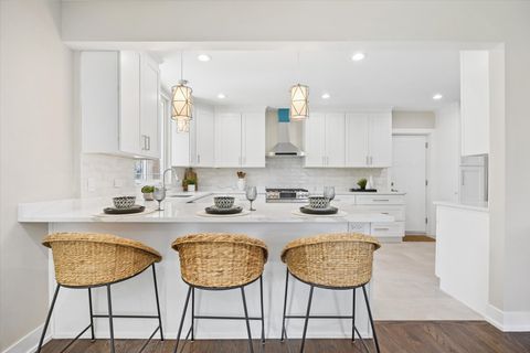 Tiny photo for 9807 W 57th Street, Countryside, IL 60525 (MLS # 12616722)