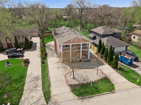 Tiny photo for 9807 W 57th Street, Countryside, IL 60525 (MLS # 12616722)