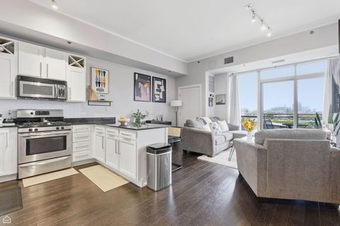 Tiny photo for 230 W Division Street #807, Chicago, IL 60610 (MLS # 12494606)