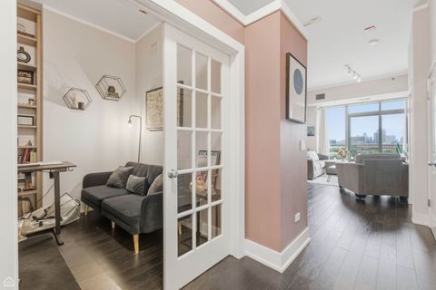 Tiny photo for 230 W Division Street #807, Chicago, IL 60610 (MLS # 12494606)