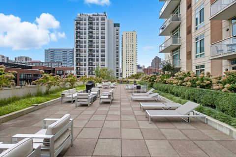 Tiny photo for 230 W Division Street #807, Chicago, IL 60610 (MLS # 12494606)