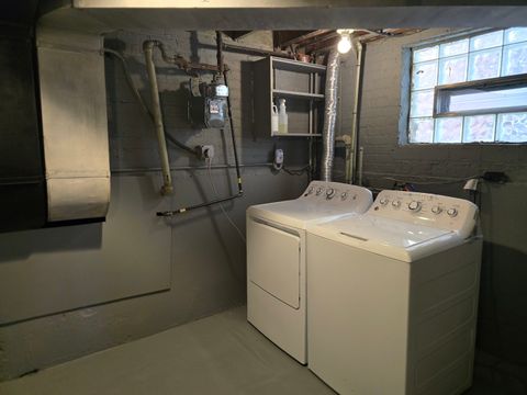 Tiny photo for 8955 S Cornell Avenue, Chicago, IL 60617 (MLS # 12517974)