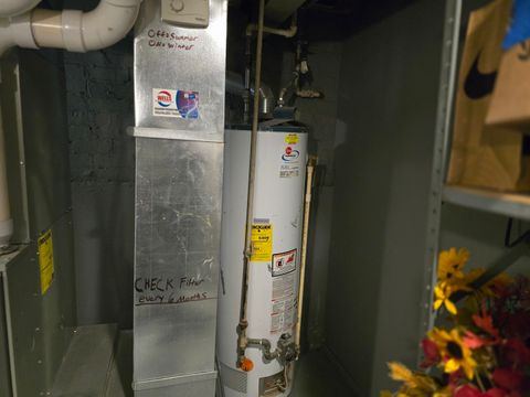 Tiny photo for 8955 S Cornell Avenue, Chicago, IL 60617 (MLS # 12517974)