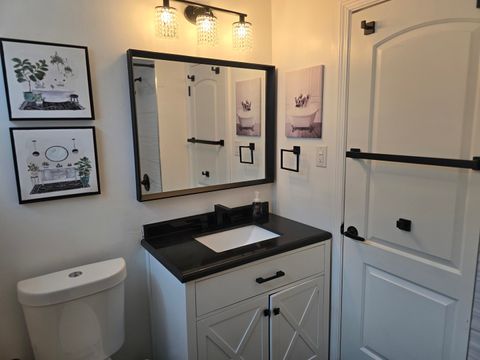 Tiny photo for 8955 S Cornell Avenue, Chicago, IL 60617 (MLS # 12517974)