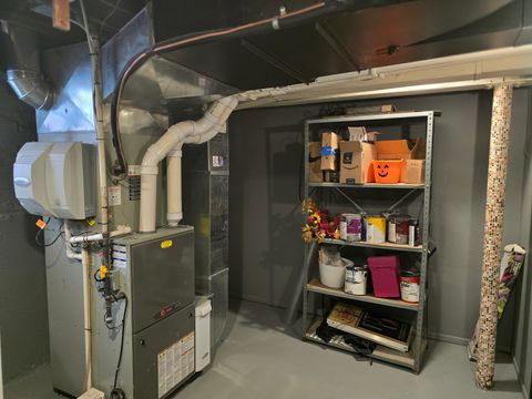 Tiny photo for 8955 S Cornell Avenue, Chicago, IL 60617 (MLS # 12517974)