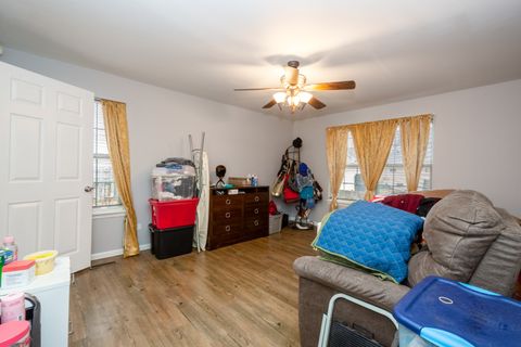 Tiny photo for 1147 N Red Oak Circle #1, Round Lake Beach, IL 60073 (MLS # 12583929)