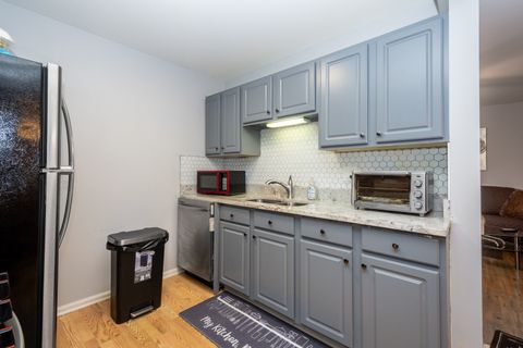 Tiny photo for 1147 N Red Oak Circle #1, Round Lake Beach, IL 60073 (MLS # 12583929)