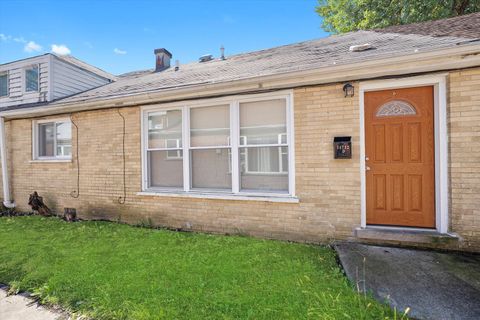 Photo of 14732 Turner Avenue #D, Midlothian, IL 60445 (MLS # 12460513) Photo of 14732 Turner Avenue #D, Midlothian, IL 60445 (MLS # 12460513)