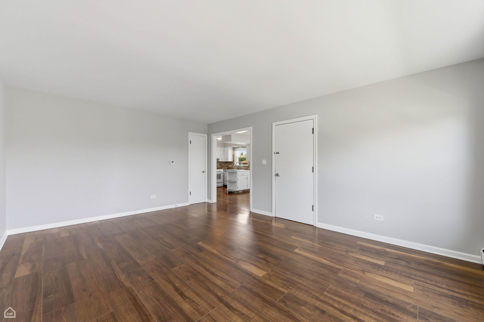 2918 N 75th Court